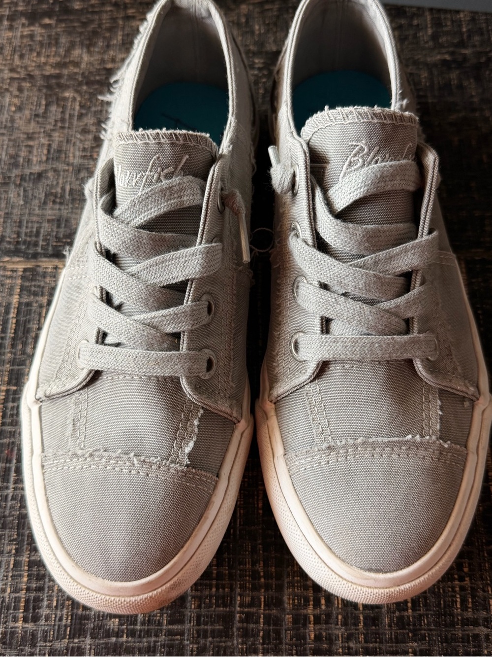 Malibu Blowfish light gray canvas slip-on with teal insole
